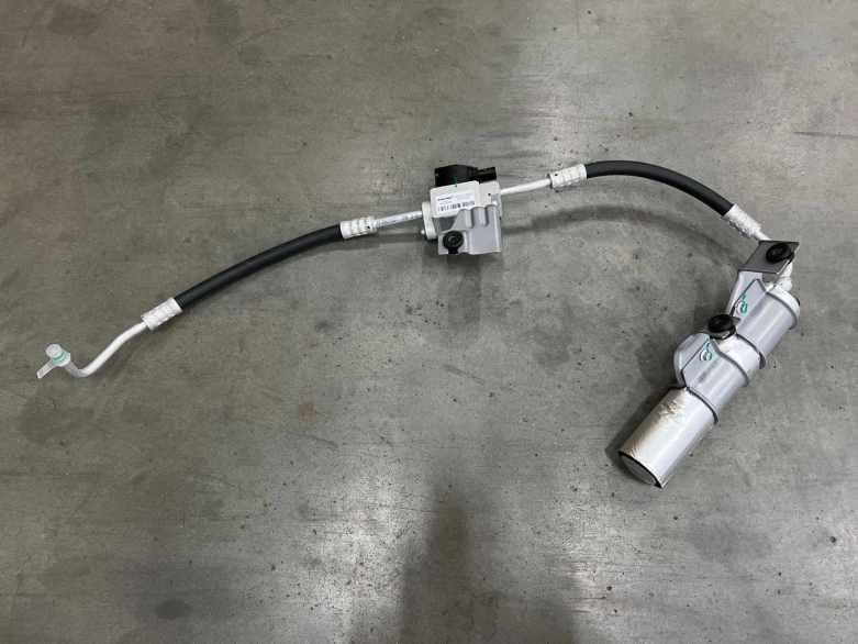Refrigerant Hard Line Assembly 1_M00000