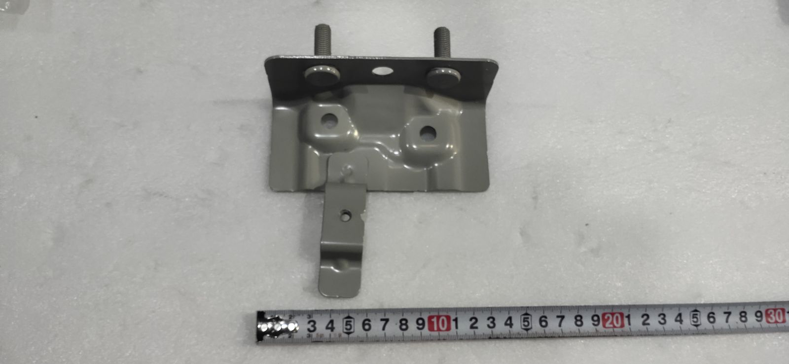 Floor Bracket VII Assembly