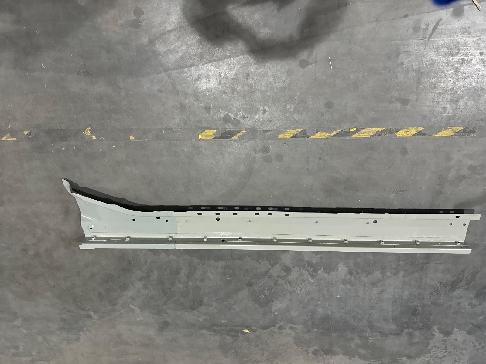 Right Sill Inner Panel Assembly