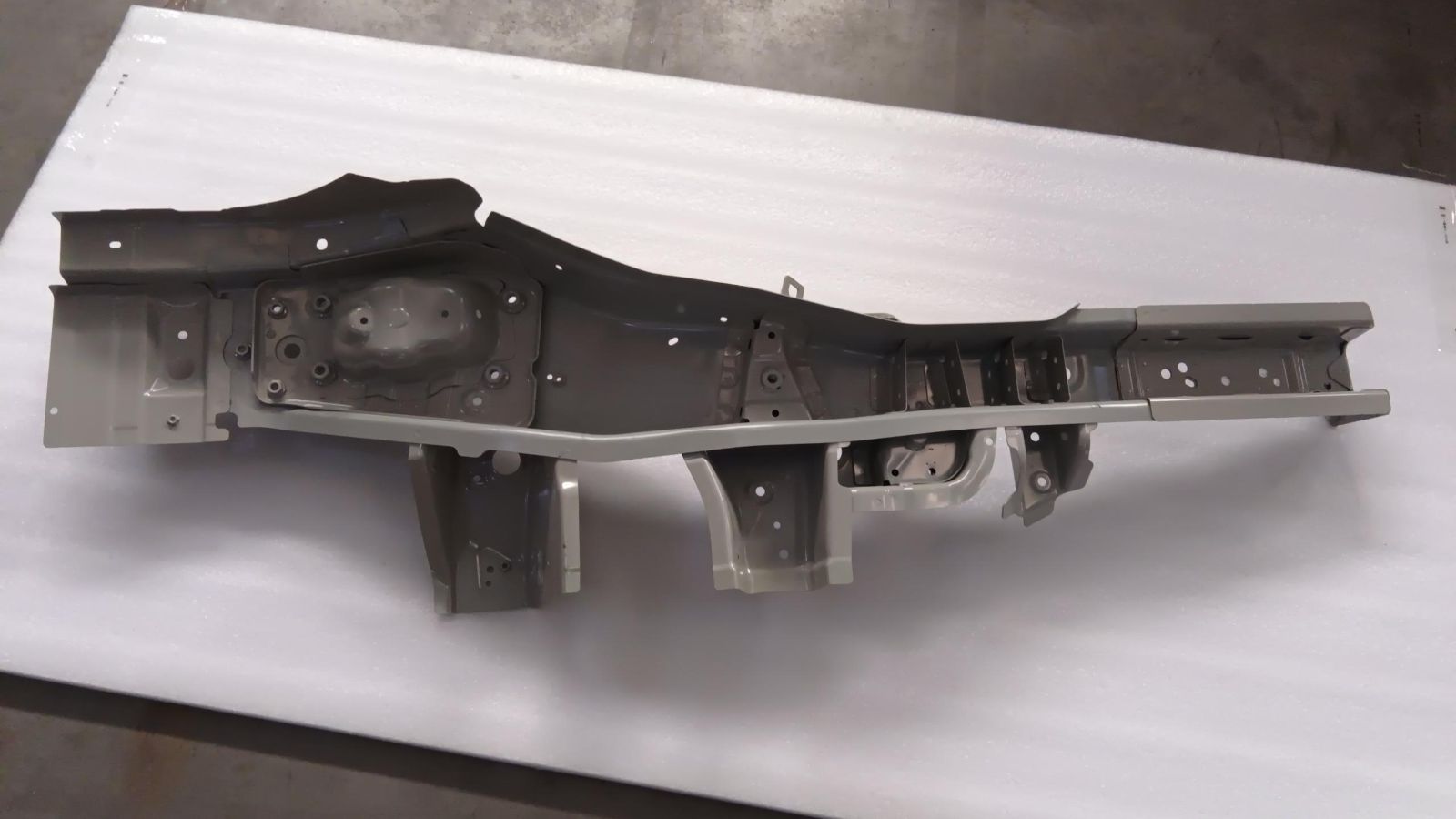 Right Rear Rail Assembly