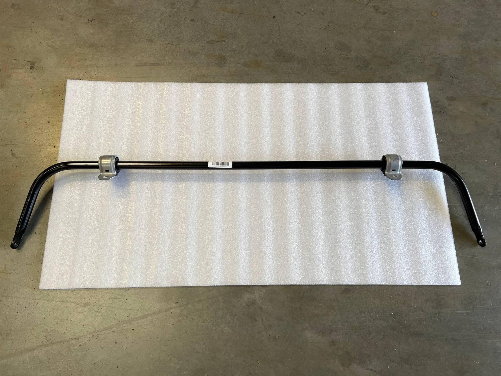 Rear Stabilizer Bar Assembly
