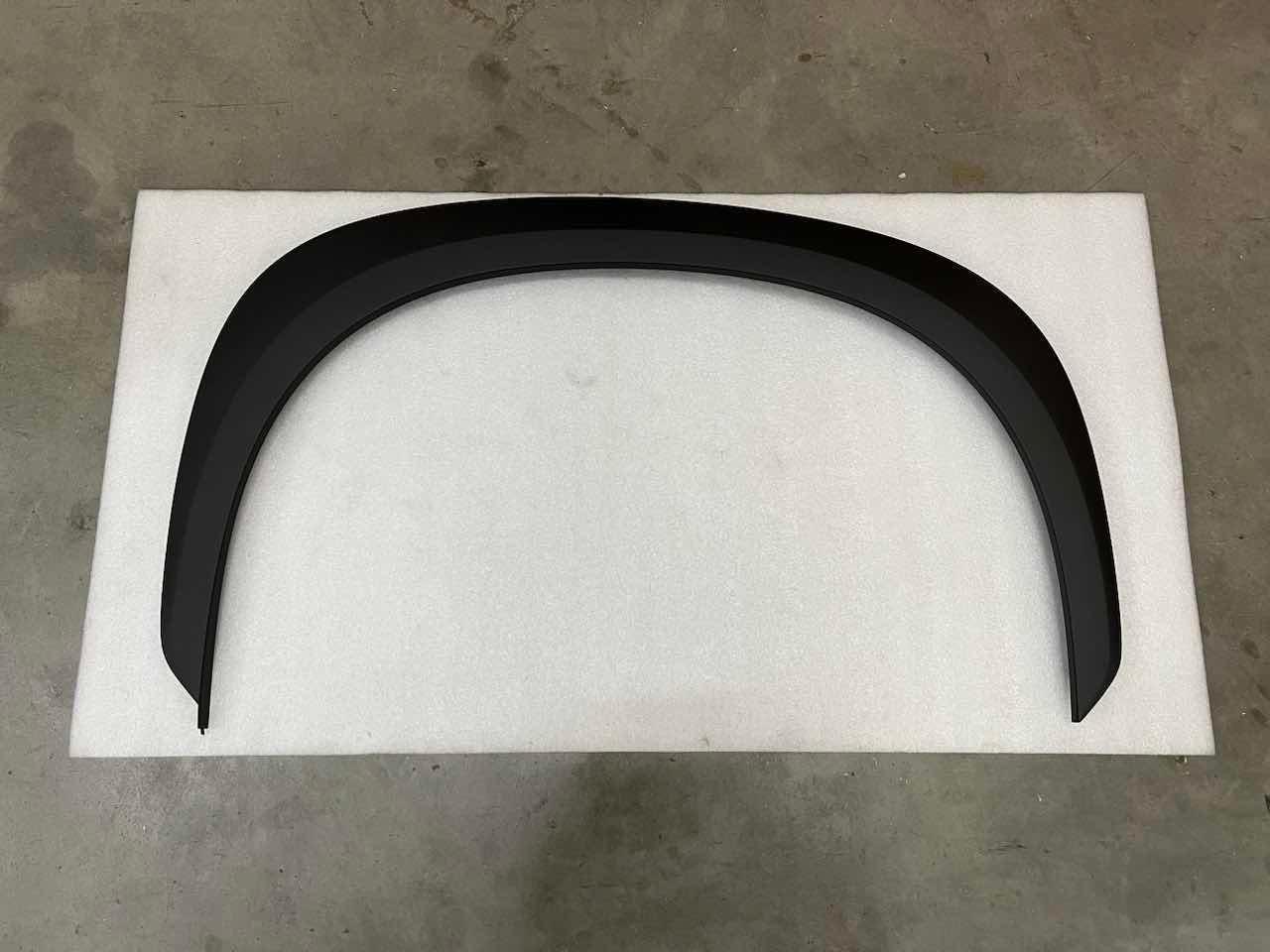 Right Front Wheel Arch Trim Assembly