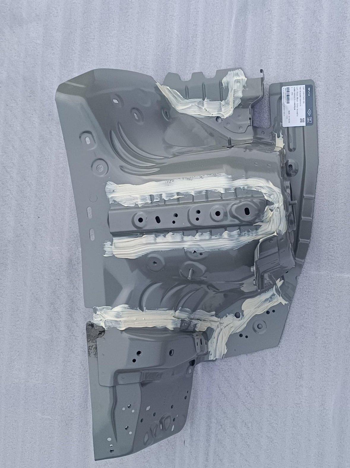 Left Front Wheel House Assembly