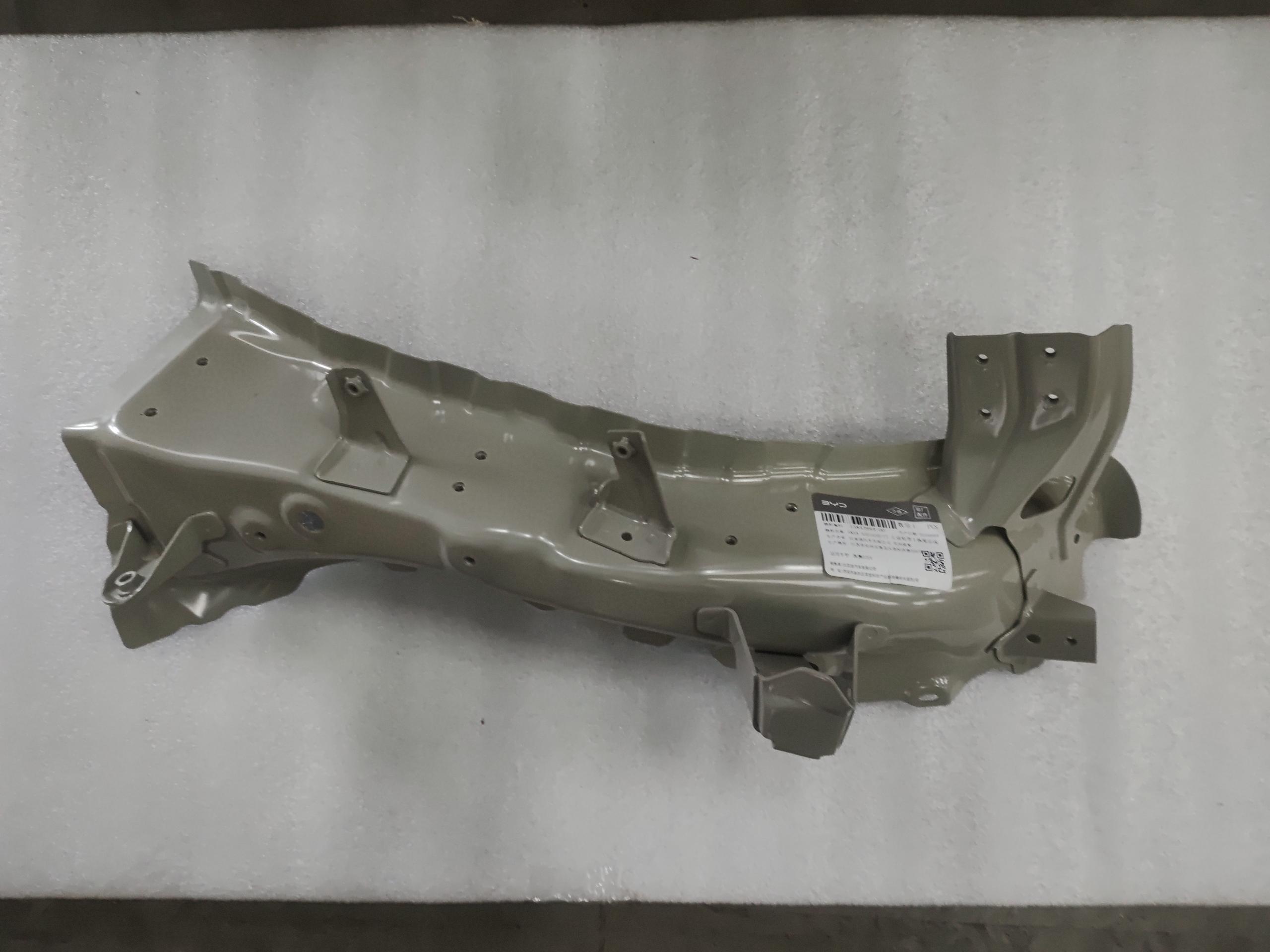 Left Front Wheel House Upper Rail Assembly