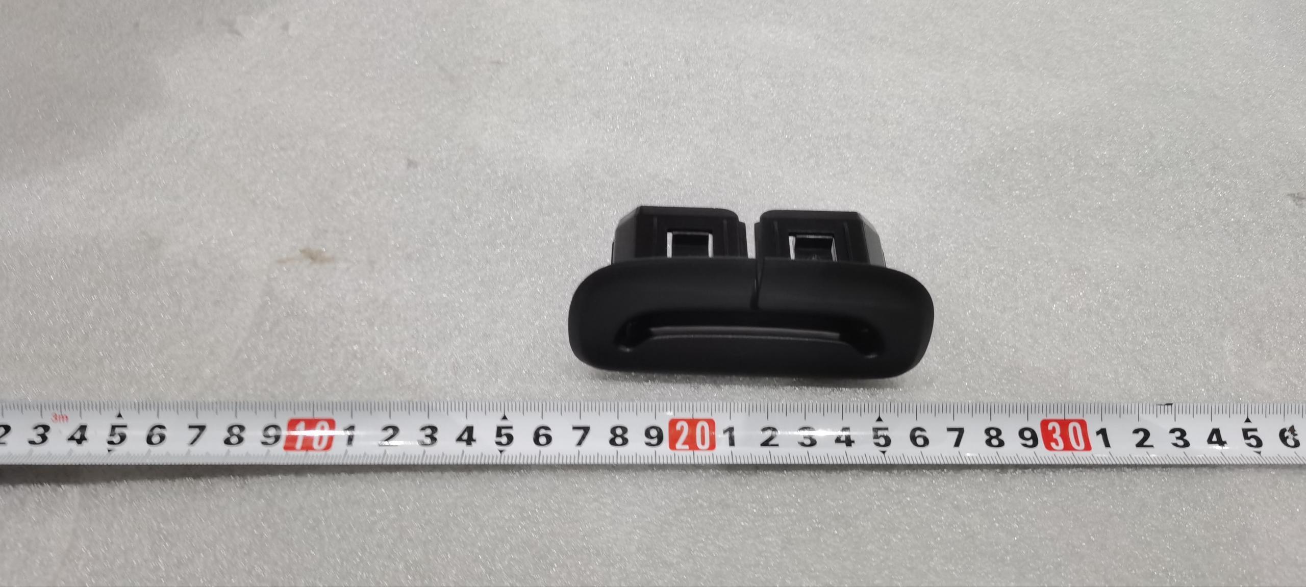 Rear Center Seat Belt Cover - Deep Black 5