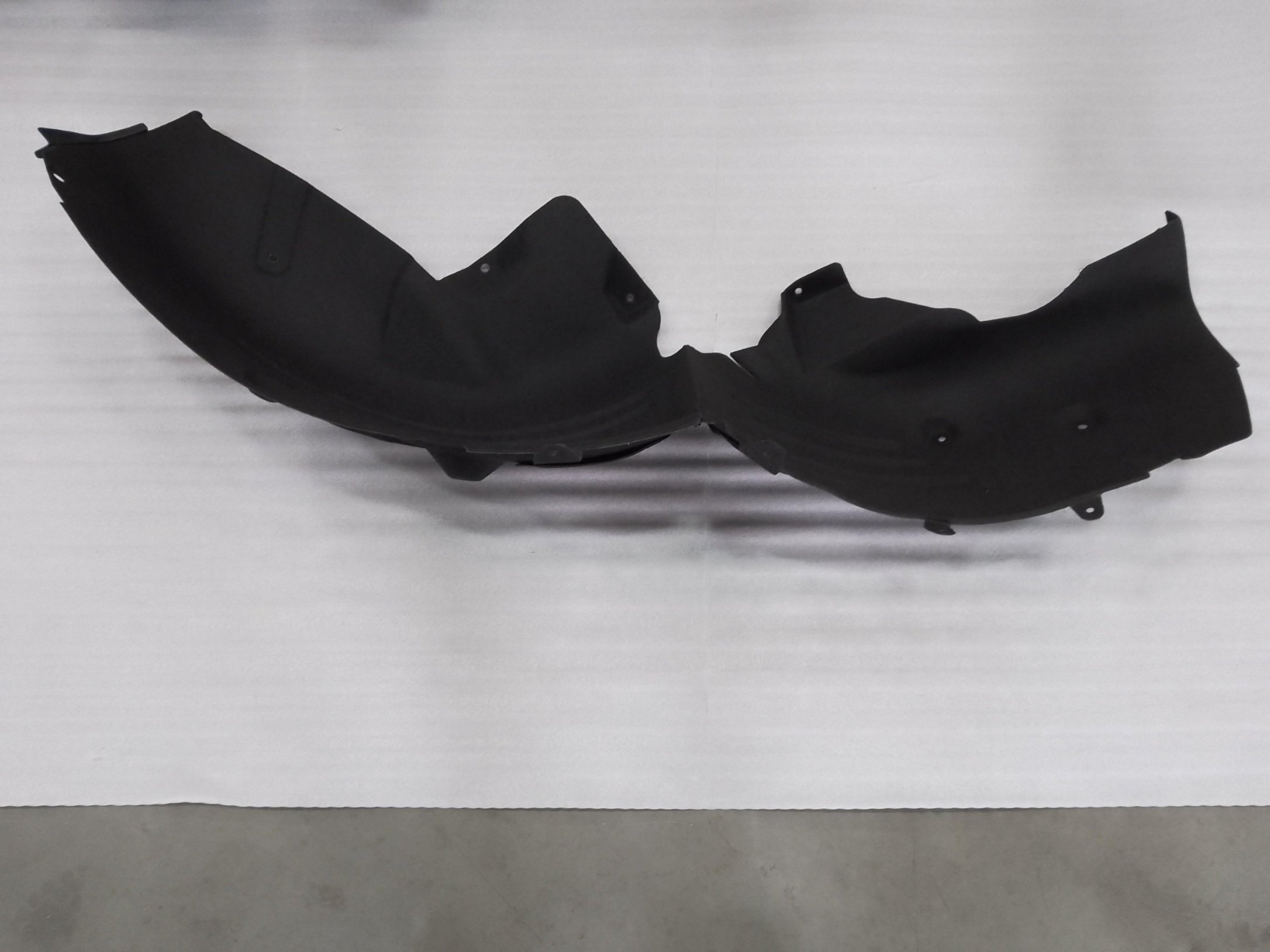Right Rear Wheel Splash Shield Assembly