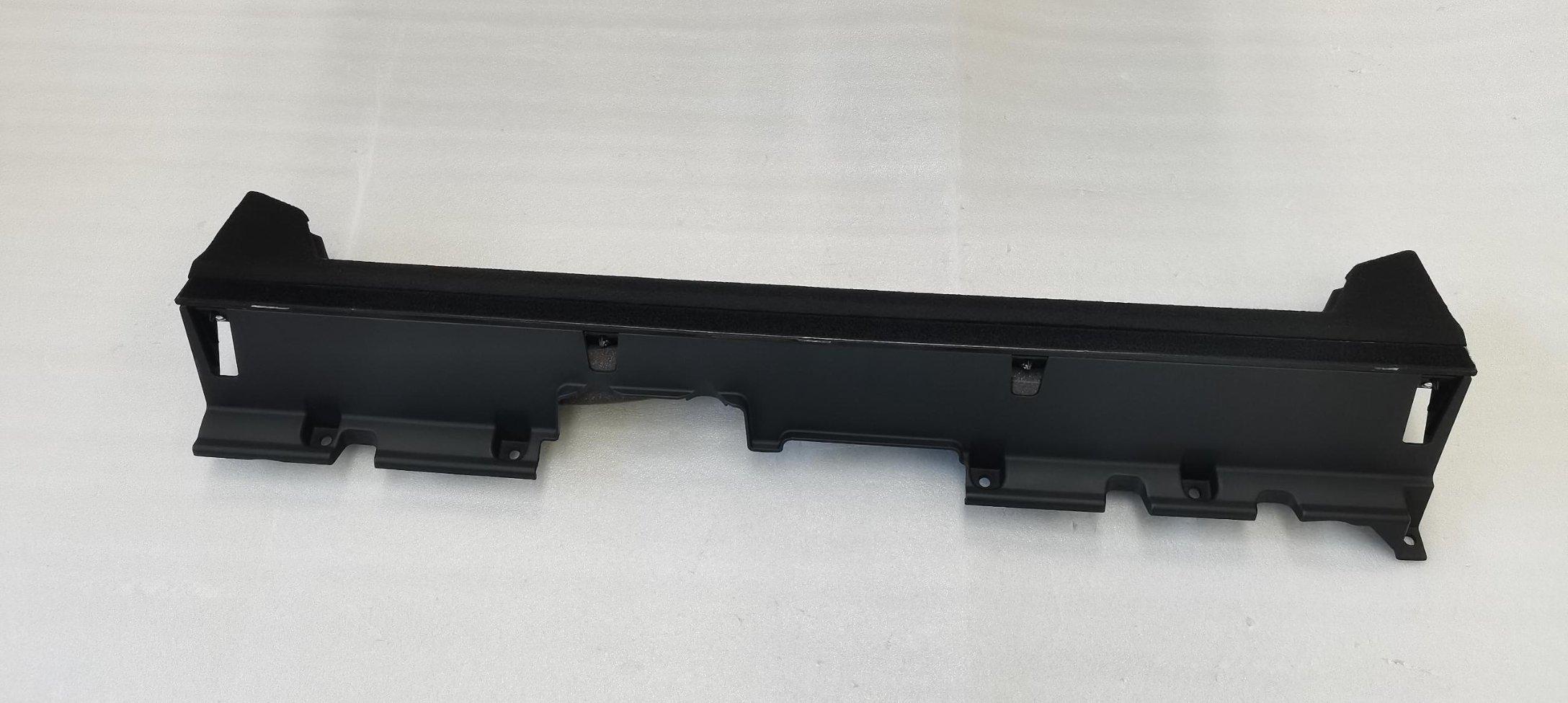Luggage Cover Front Support Plate Assembly