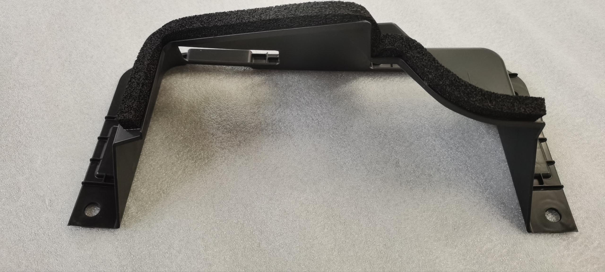 Right Rear Vent Sound Insulator Assembly
