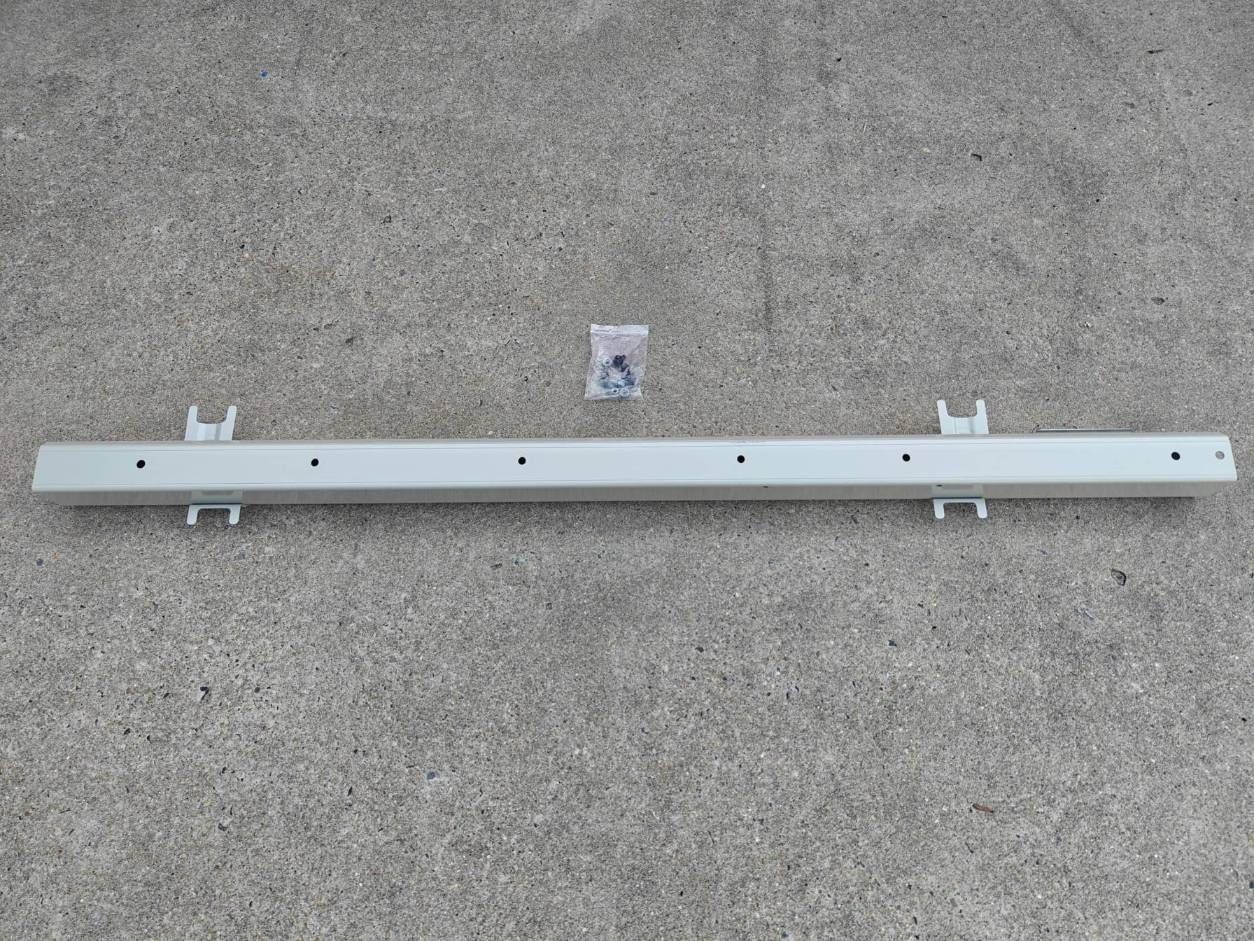 Right Sill Reinforcement Beam Assembly
