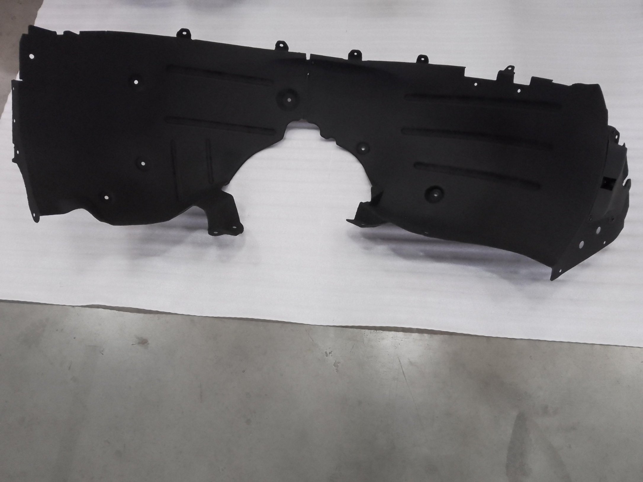 Right Front Wheel Splash Shield Assembly