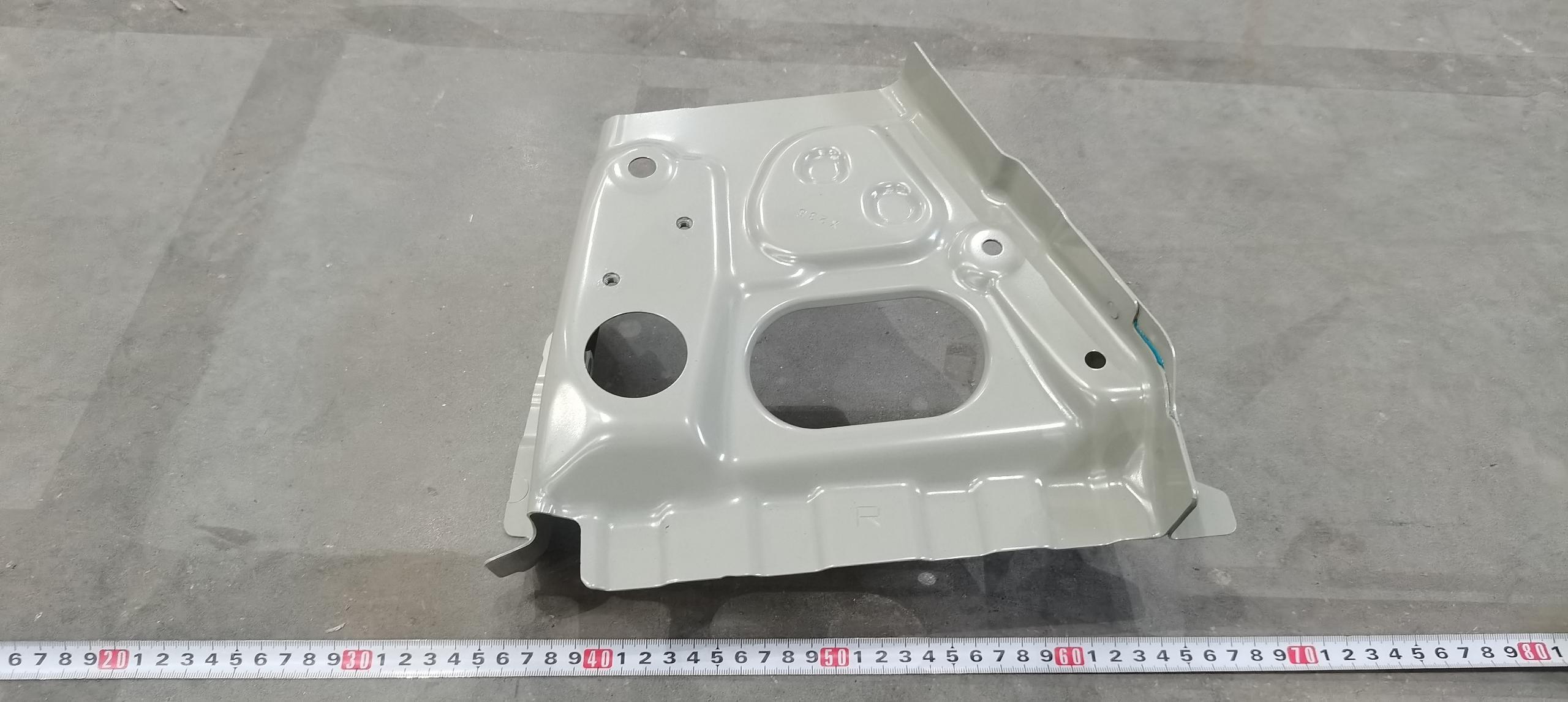Right Side Front Connecting Panel Assembly