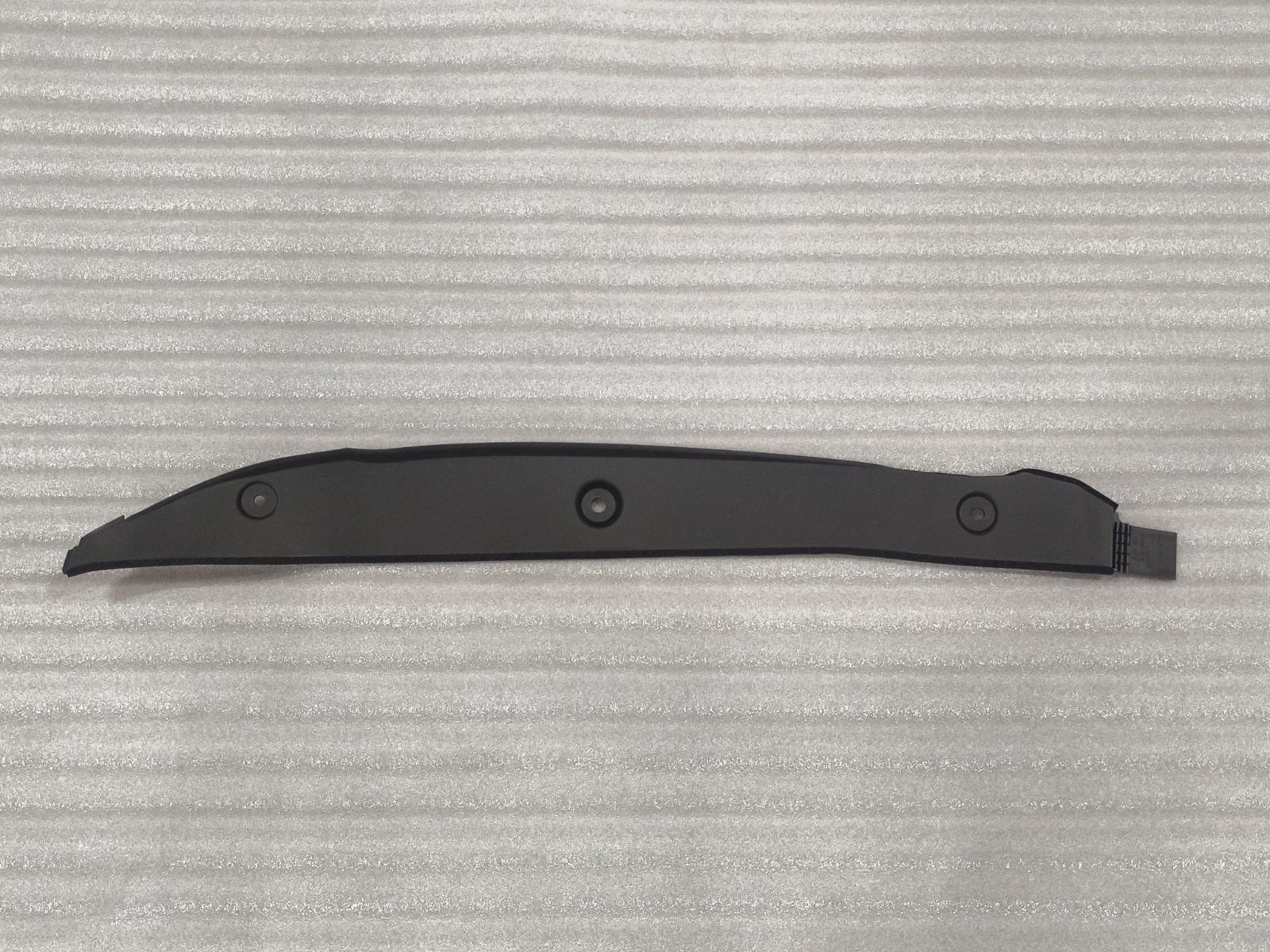 Right Fender Rear Closure Panel Assembly