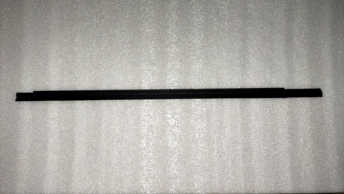 Left Front Door Outer Belt Molding Assembly