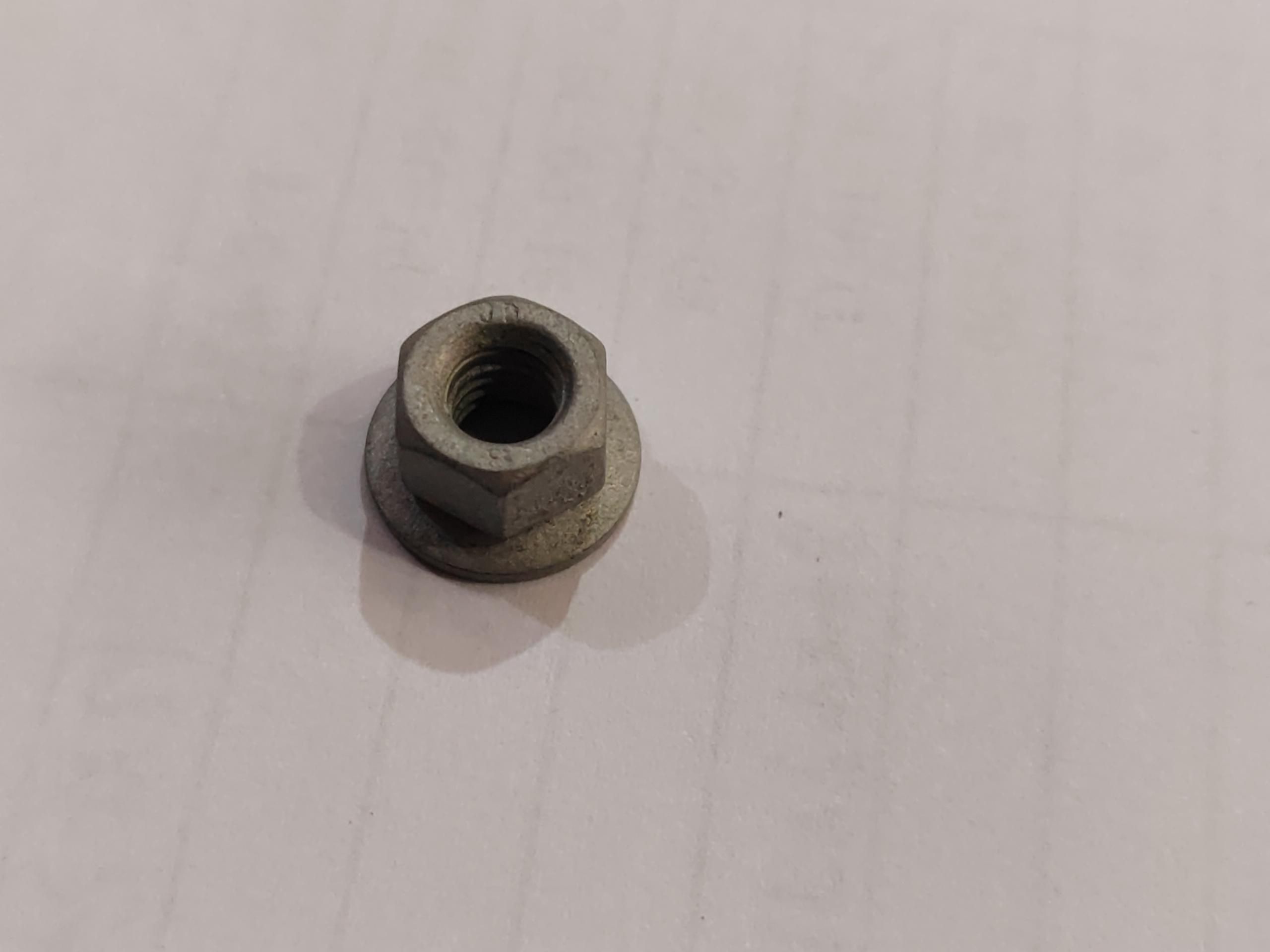 Hex Nut and Conical Spring Washer Assembly, Grade 8, Geomet