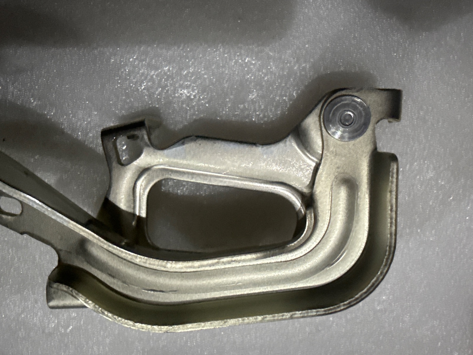 Hood Right Hinge Assembly