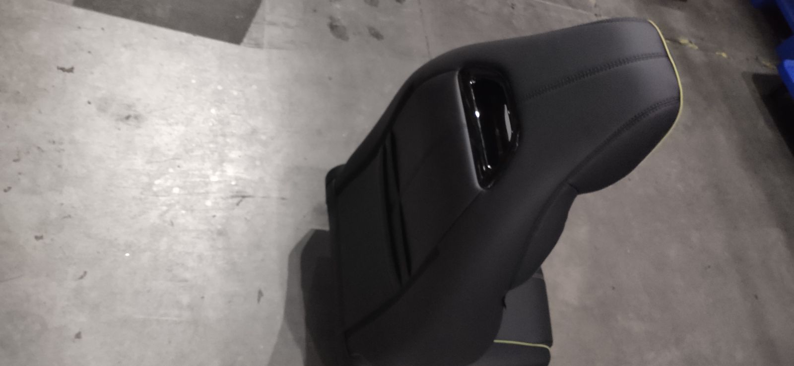 SC2EM-6900010JA-00UBE Front Passenger Seat Assembly - Spring Green