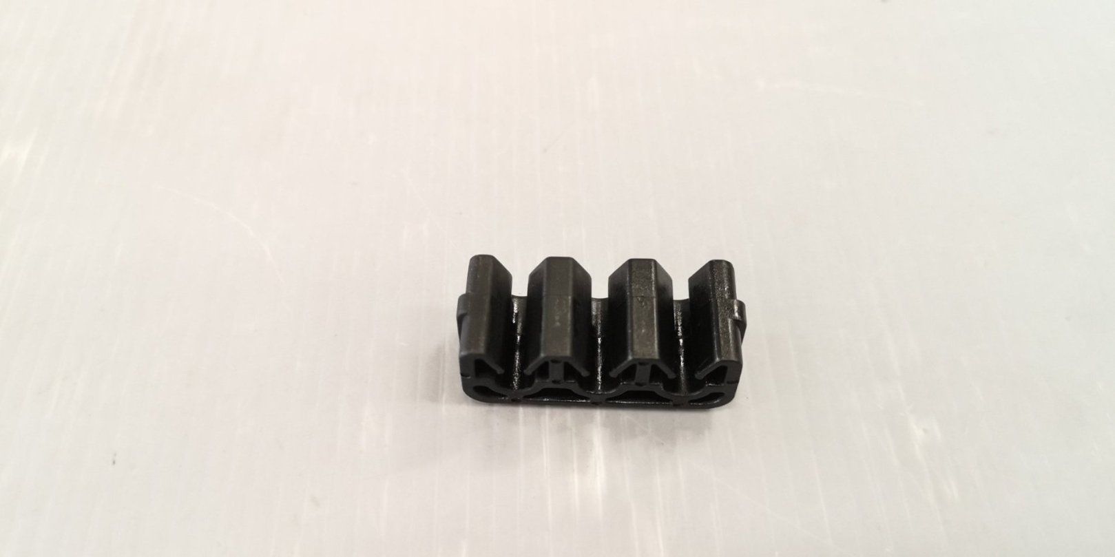 Three-Hole Tube Clamp